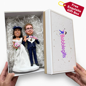 Wedding Couples Custom Bobbleheads With Pet